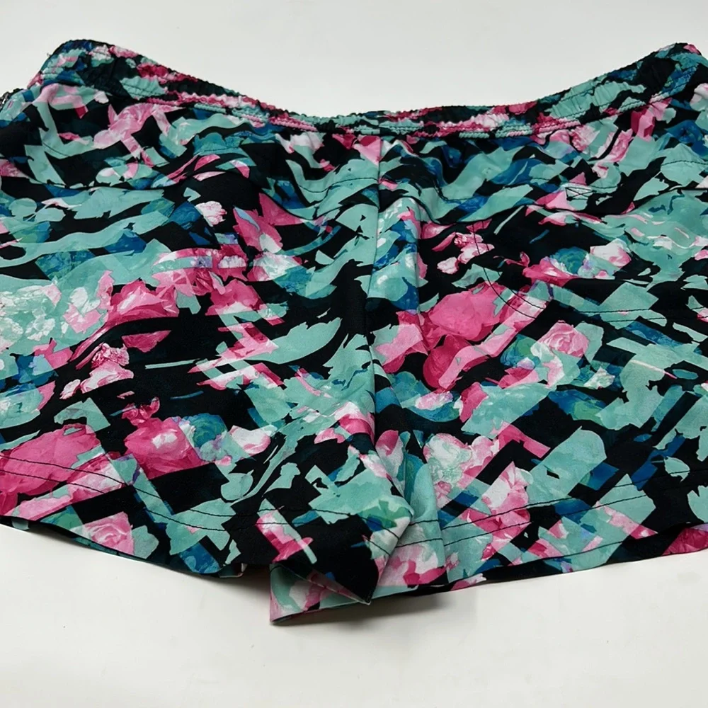 Fabletics Black Blue Pink Athletic Running Shorts Size Large Excellent Condition